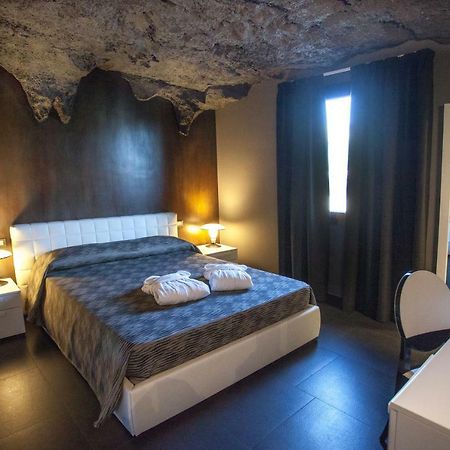 Bed and Breakfast Tra Le Braccia Di Morfeo Terrasini Exterior foto