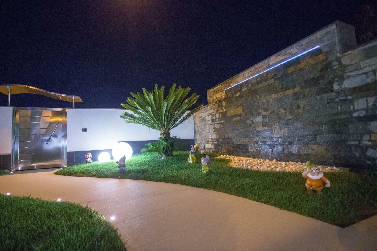 Bed and Breakfast Tra Le Braccia Di Morfeo Terrasini Exterior foto