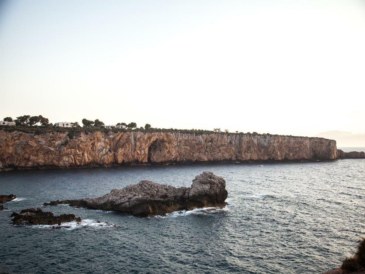 Bed and Breakfast Tra Le Braccia Di Morfeo Terrasini Exterior foto